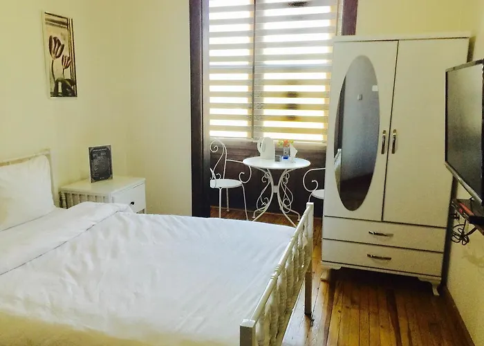 Pastor Historical The Gulf Of * Σμύρνη