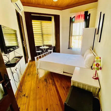 Pastor Historical The Gulf Of Guest house